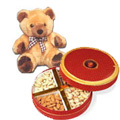 Gifts to Mumbai : Send Christmas Gifts to Mumbai