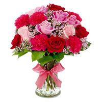 Deliver Red Carnation Pink Red Rose in Vase 12 Flowers to Mumbai  for Friendship Day