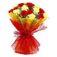 Send Diwali Flowers contains Red Yellow Carnation Bouquet 20 Flowers in Mumbai