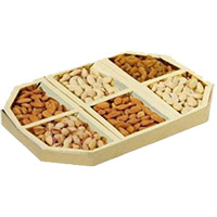 Christmas Gifts Delivery in Amravati consist of 3 Kg Fancy Dry Fruits in Mumbai.