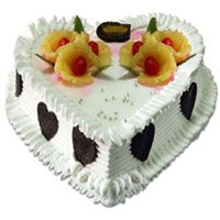 Send 1 Kg Heart Shape Pineapple Cake to Mumbai