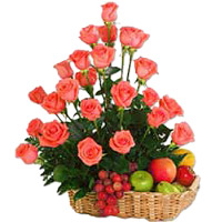 Online Gift Delivery of 36 Pink Roses and 2 Kg Fruit Basket in Mumbai
