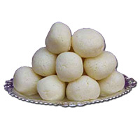 Order New Year Gifts to Navi Mumbai incorporate with 1 Kg Rasgulla in Sweets to Mumbai