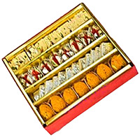 Order online Gifts to Mumbai that include of 1 kg Assorted Sweet on Friendship Day