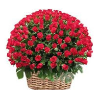 Luxuriest Bhaidooj Flowers Mumbai to Deliver Red Roses Basket 200 Flowers