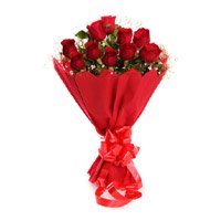 Diwali Flowers Delivery in Mumbai consist of Red Rose Bouquet in Crepe 10 Flowers