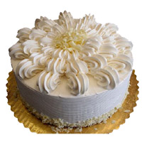 New Year Cake Delivery in Mumbai coupled with 3 Kg Vanilla Cake From 5 Star Bakery.