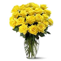 Flowers to Mumbai : 24 Yellow Roses Vase