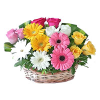Send Mothers Day Flowers in Mumbai Online
