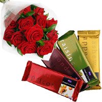 Send Christmas Gifts to Nagpur Deliver to 4 Cadbury Temptation Bars with 12 Red Roses Bunch