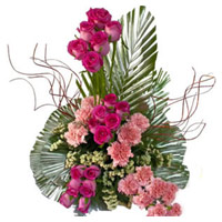 Send Mothers Day Flowers to Mumbai