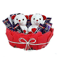 Send Gift to Mumbai. 20 Red Roses 80 Pcs Ferrero Rocher Bouquet Delivery in Mumbai