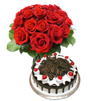 Send Online 1/2 Kg Black Forest Cake to Mumbai