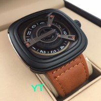 Black Dial Leather Strap Watch 0110