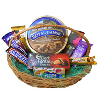 Diwali Gifts Delivery in Mumbai with Cookies. Basket of Chocolates to Nashik