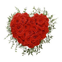 Deliver Heart Shaped FLower Arrangements in Mumbai