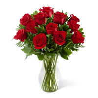 Rakhi Delivery in Mumbai. Red Roses in Vase 12 Flowers