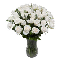 Flowers to Mumbai : White Roses