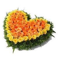 Diwali Flowers Delivery with Yellow Orange Roses Heart 100 Flowers to Mumbai