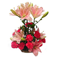 Send Flowers to Mumbai Online